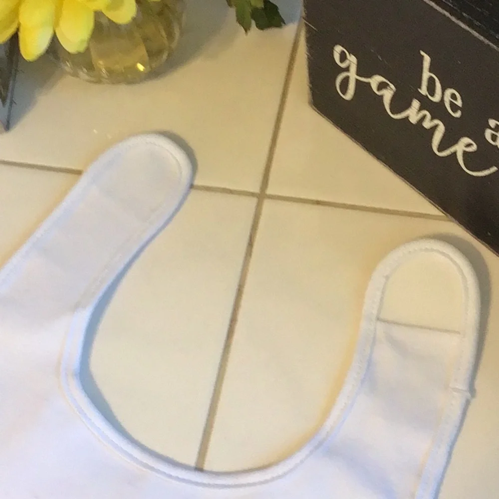‘Baby Fanatic’ Baby Chiefs Bib NWOT (#1)